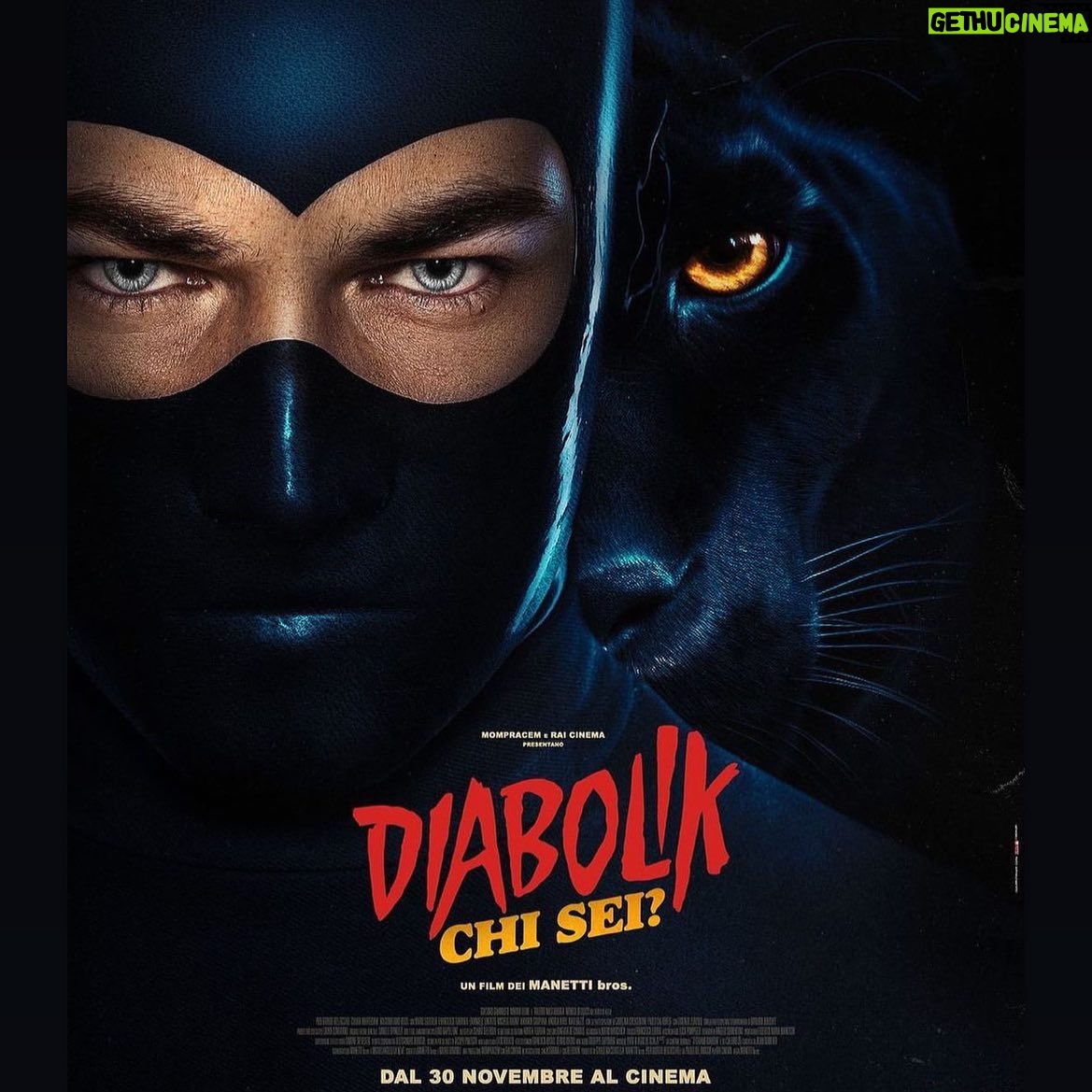Carolina Crescentini Instagram - Ci vediamo a @romacinemafest . Il passato, come una pantera, ti salta addosso all’improvviso. "Diabolik chi sei?” il terzo capitolo di @DiabolikIlFIlm. Regia dei Manetti bros. In anteprima al @romacinemafest nella sezione Grand Public e solo al cinema dal 30 novembre con @01Distribution Con Giacomo Gianniotti, Miriam Leone e Valerio Mastandrea, Monica Bellucci nel ruolo di Altea, Pier Giorgio Bellocchio, Chiara Martegiani, Massimiliano Rossi, con Mario Sgueglia, Francesco Turbanti, Emanuele Linfatti, Michele Ragno, Amanda Campana, Andrea Arru, Max Gazzè, con la partecipazione di Carolina Crescentini, Paolo Calabresi, con Lorenzo Zurzolo, con la partecipazione straordinaria di Barbara Bouchet.