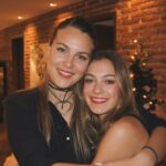 Carolina Domenech Instagram - Feliz Navidad amichis ♥️ abracen a sus familias, amigos, y mascotis 🥰