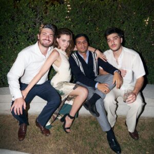 Carolina Domenech Instagram - OOOMGGGGG!!! Soyluna y Entrelazados!!??!💜😂💜🫶🏼💜😂. & the boys ♥️ Galapagos cc @lfcsummit