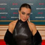 Carolina Domenech Instagram - @chenetflix nochon de falsas bodas 🐈‍⬛💋