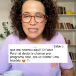 Carolina Loback Instagram - Bom dia, sábado!!!! Nossa, só consegui prestar atenção na caneca nova, Carolina… de onde é? Presente da @souflorir ❤️