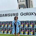 Carolina Loback Instagram - Obrigada, @samsungbrasil pelo convite pro #galaxynolollabr @rickyhiraoka já te falei, sou #teamgalaxy ♥️ Ainda bem que a gente trabalha com humor, não é mesmo, @ricardocubba ?