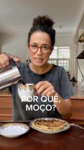Carolina Loback Instagram - Bom dia! Sincera e honestamente, menino, tu faz isso é pra me intrigar. #quinta #caminhada #humor
