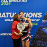 Carolina Marín Instagram - 🏆 𝗔𝗟𝗟 𝗘𝗡𝗚𝗟𝗔𝗡𝗗 𝗖𝗛𝗔𝗠𝗣𝗜𝗢𝗡 🏆 Absolutely incredible week. Thank you so much for all your love! Here we are 9 years later 💪 Get well soon @akane.yamaguchi66 🙏 Ha sido una semana increíble. Gracias por vuestro cariño! Aquí seguimos 9 años después 🙌 📸 @badmintonphoto_official #PuedoPorquePiensoQuePuedo