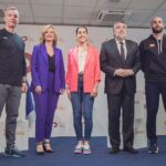 Carolina Marín Instagram - Me siento muy feliz de recibir este Premio Princesa de Asturias de los Deportes, sin duda el galardón más importante de mi carrera 🥹 Siempre he creído que el deporte sirve para romper barreras y es una fuente de inspiración y valores. Y si estos factores han hecho que yo merezca este reconocimiento, no puedo más que sentirme agradecida por ello 🙏 Por último, quiero enviar toda mi gratitud a Sus Majestades y a Su Alteza Real por concederme este honor. Gracias a todos ♥️