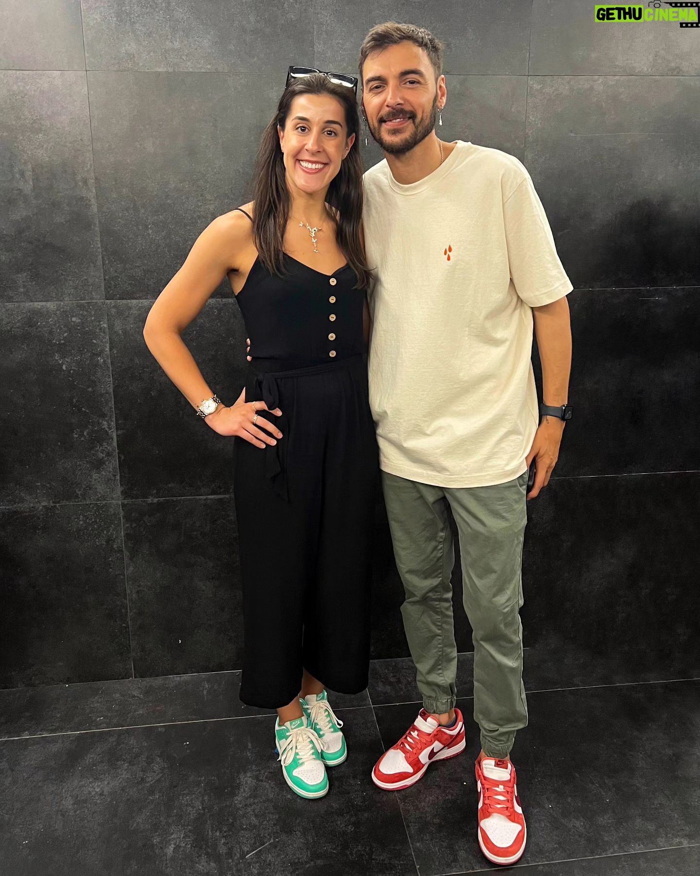 Carolina Marín Instagram - Qué bonita noche disfrutando de tu música @raule__ ✨