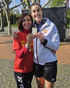 Carolina Marín Instagram - European Champion! 🥇🥇🥇🥇🥇🥇🥇🥇 Tough week and tough match against @kirstygilmour 💙 Thanks for all your support once again, this is also yours 🙏 Una semana dura y un partido difícil contra Kirsty Gilmour 💙 Gracias por vuestro cariño una vez más, esto también es vuestro 🤜🤛 📸 @badmintonphoto_official #PuedoPorquePiensoQuePuedo