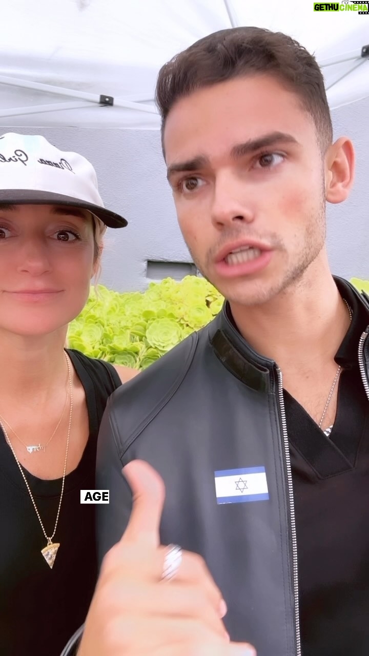 Caroline D'Amore - 3.7K Likes - Made pizza for this one @jacobsyechiel 😂