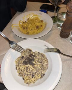 Caroline Winberg Instagram - Ate our ways through Rome 🍝 🍝