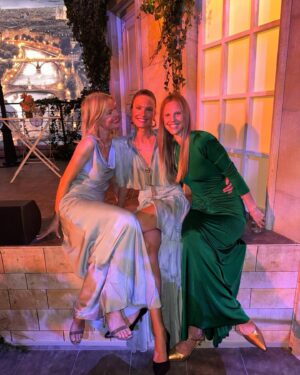 Caroline Winberg Instagram - Wedding weekend in Paris ❤️
