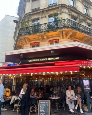 Caroline Winberg Instagram - Wedding weekend in Paris ❤️