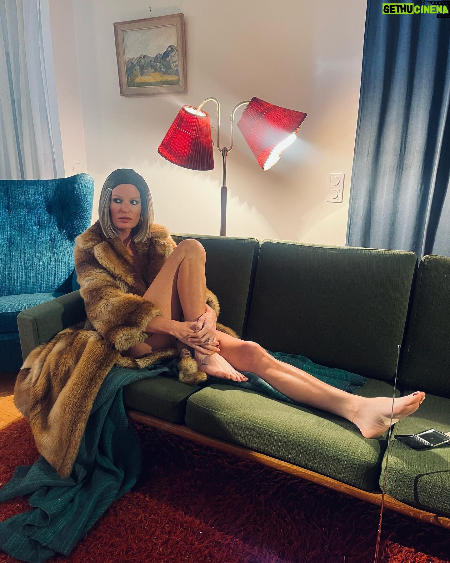 Caroline Winberg - 368 Likes - Played dress up all weekend long 🙌🏻