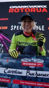 Caroline Buchanan Instagram - 🥇 P1 Speed and style @trekbikes @crankworx #mtb #crankworx #rotorua #mountainbike #womensfreeridemovement #trekbikes Vid// @jxn_visuals