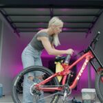 Caroline Buchanan Instagram - Clean up on aisle 68 @krushoz 🧼 🚲 🏍️ Bikes treat us so well… give them some love back!!! Ride ‘em mean n keep ‘em clean 🚲 @trekbikes 🏍️ @harleyaustralia #downhill #bikewash #mtb #mountainbike #trailbike #enduro #slopestyle #slopestylemtb #bikeporn #bikeride #ridemtb #ride