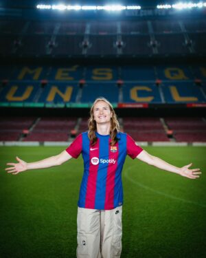 Caroline Graham Hansen Instagram - Loving the new kit 🔥