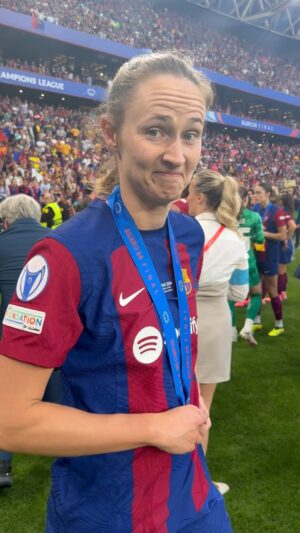 Caroline Graham Hansen Instagram - Wait for it… 🥇😏

#UWCLfinal #UWCL