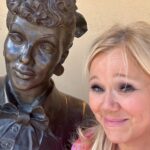 Caroline Rhea Instagram - Just thanking Lucy for being such an inspiration. #Funny #LucilleBall #ILoveLucyThere are so many brilliantly funny female comedians. Go and see them. I’m at @aguacalientecasinos tonight. See you there. #PalmSprings #ExperienceAgua #witches #standup