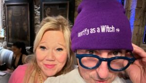 Caroline Rhea Instagram - It’s Saturday Night On Broadway live from Scotland with special guest @carolinerhea4real !!!