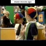 Caroline Rhea Instagram - Before there was #tiktok. Before @buildabear . I could happily talk to strangers all day. #minnesota #mallofamerica @mallofamerica. Yes, my microphone looks like a corn dog #90s #sabrinatheteenagewitch #aunthilda