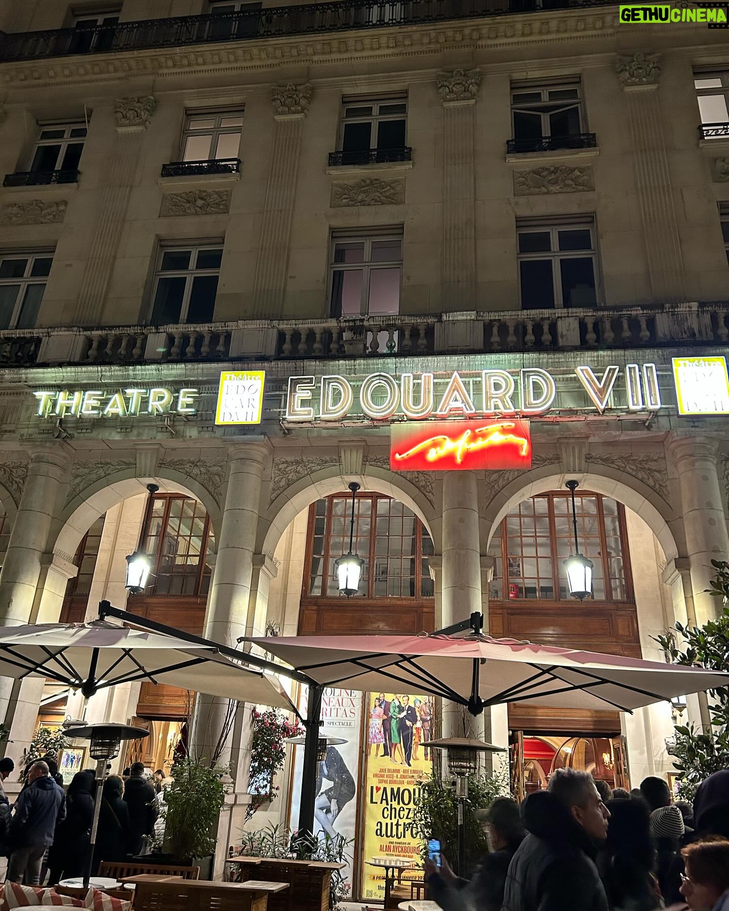 Caroline Vigneaux Instagram - Un spectacle drôle et émouvant! Cette femme est vraiment au sommet! Seuls les initiés comprendront😍🤣