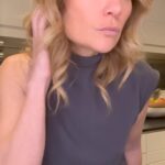 Caroline Vigneaux Instagram – Les premiers dates à la maison… toujours un peu stressant 😰 

#date #datenight #rendezvous #maison #enfants #flirt #mère #mereindigne