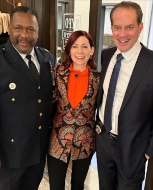 Carrie Preston Instagram - A little #BTS for #Elsbeth premiere day featuring the best crew and cast. See things Elsbeth’s way TONIGHT, 10pm, @cbstv and streaming on @paramountplus 🗽💕