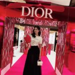 Carrie Wong Instagram - Dress well, get yourself fresh flowers, & a touch of the new floral-fruity Miss Dior Parfum 💐 Love yourself and Love out Loud. Only you can make yourself beautiful 💗 Discover the Miss Dior Parfum Pop-up at Ngee Ann City, Level 1 Atrium till 31 May and shop at all Dior Beauty Boutiques, Counters and on the Dior Beauty Online Boutique. @DIORBEAUTY #MISSDIOR #LOVEOUTLOUD #MISSDIORPARFUM