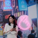 Carrie Wong Instagram - In Epic Wonderland with @samsungsg and finally got my hands on the latest S24 Ultra 🪄 Can't wait to explore more of the coolest AI functions 🩷 Wonderland is here for you at Ngee Ann City's Civic Plaza until 12th February. Go unfold your magic ✨️ @samsungsg #TeamGalaxy #SamsungUnpacked #GalaxyUnpacked #GalaxyAI #GalaxyS24