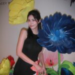Carrie Wong Instagram - Full butterflies that night 🦋 Congratulations @aliceandolivia_singapore for your Paragon Store opening 💙 can’t wait to explore more of your coloured world! #AliceandOlivia