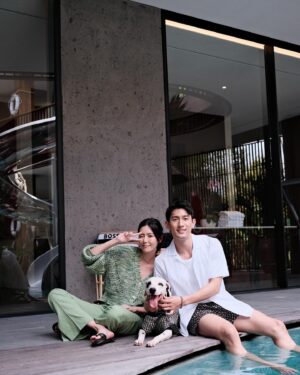 Carrie Wong Instagram - Introducing Pepper the resident doggo at #BOSSHouseBali. Peps is just a very good boi 🐾 @boss 

#BeYourOwnBOSS #BOSSDogAccessories