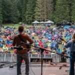 Casadilego Instagram – incredibile (contenente alberi pazzeschi, frank❤️, il mio migliore amico, la pioggia, il godo dei 19°, gente meravigliosa, musica)
foto di Simone Di Luca & Fabrice Gallina
@nobordersmusicfestival grazie🌲🫶🏻⛰
