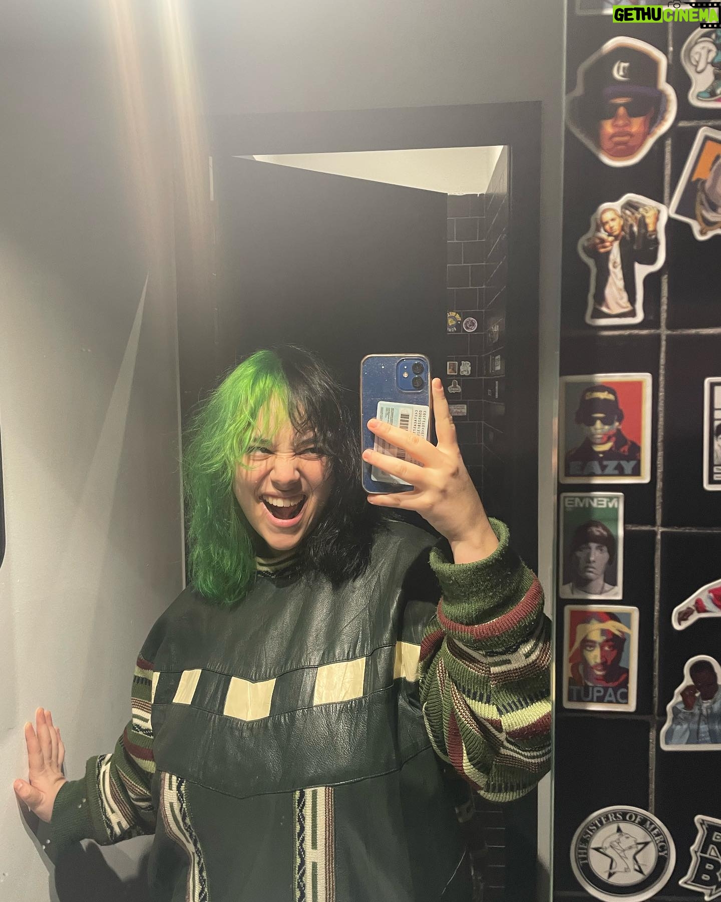 Casadilego Instagram - sentire tutti quei claps in battere mi ha spinta ufficialmente nella mia idgaf era