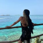 Casimere Jollette Instagram – on my shell phone 🐚 con @maaji