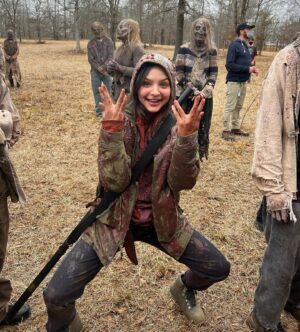 Cassady McClincy Instagram - Penultimate episode of @amcthewalkingdead is airing tonight! As you can see, this one was such a blast being covered in guts, yoga and games and naps and all the shenanigans at lunch, and a hell of a lot of hard work from everyone.♥️🤸🏻‍♀️ 

more to come after it airs to avoid spoilers😉👋🏼🤫
