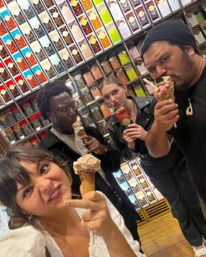 Cassady McClincy Instagram - Wet bangs in New York🧚🏼‍♀️
Lots of icecream, screaming for friends, icecream, screaming with friends, icecream, etc. 
New York, I love you, butilostmyvoicefromallthescreamingandlactose