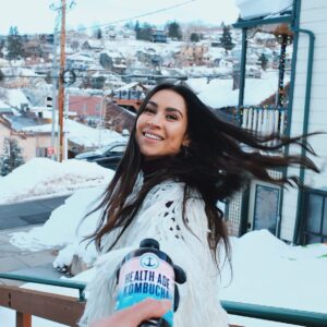Cassie Steele Instagram - Many of you who know me, know I like to make healthy choices. If you know me WELL you know I can’t resist something tasty - good thing @healthade satisfies me on all fronts! Thanks for having us at Sundance, Bubbly Rose is now a staple!!! ❤️❤️❤️
#Followyourgut #Partner