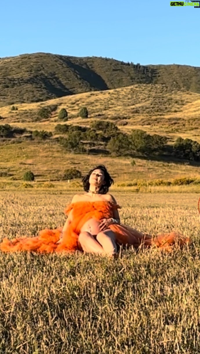 Cassie Steele Instagram - My maternity shoot was so much fun!!! I LOVE playing dress up and this was such a treat for me after this very VERY long week! 🥰🥰🥰 Each day of pregnancy is different than the last. It’s layered with conflicting emotions, happiness and melancholy, gratitude and frustration. Time seems to pass so slowly but here we are at 34 weeks. I’m so happy that we could have a friend capture this very special time for us! Thank you @sonegophotos ❤️❤️❤️ #maternityphotography #maternityshoot #dailyvlog #minivlog