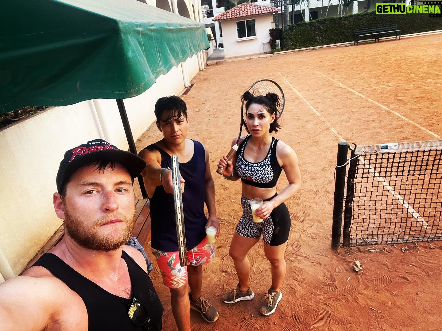 Cassie Steele - 14.1K Likes - Missing our family vacay so much 🥹. Mexico was full of Tom foolery and it was NOT long enough.
Every year that goes by we’re not living in the same city gives a deeper shade of melancholy.
Current shade of melancholy : girl shedding single tear while looking out her passenger window on a rainy drive through the flatlands. Yes. That shade.
Hug your family! Hug them right now!