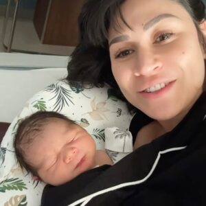 Cassie Steele Instagram - Happy Holidays!!!! Thank you to everyone who has sent their love and support throughout this pregnancy, it made a night and day difference- I love you so much!!! #newborn #momlife #thanksgiving