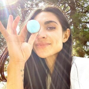 Cassie Steele Instagram - Guess what this is?! DEODORANT!!!
I know this is weird to think about, but the first deodorant you ever used is in a landfill somewhere. The beauty industry has a plastic problem, with billions of units being made for the products we love. It needs to change. 
@heyprettyfrank and other companies are integrating changes, like this - a container you reuse and refills that come in earth friendly packaging. Things won’t change over night, but small steps make a massive impact. Recycle the plastic you have, make sure it’s CLEAN(or it may not get processed), and invest in products that are opting for change. Happy Earth Month!!! #earthmonth #earthday #stopplasticpollution