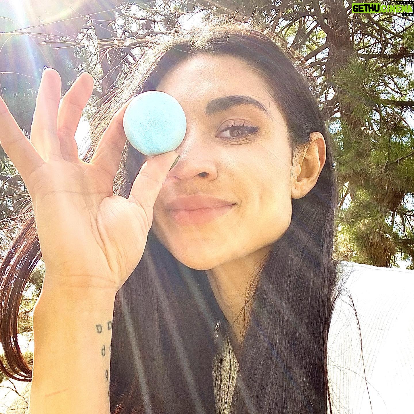 Cassie Steele - 14.4K Likes - Guess what this is?! DEODORANT!!!
I know this is weird to think about, but the first deodorant you ever used is in a landfill somewhere. The beauty industry has a plastic problem, with billions of units being made for the products we love. It needs to change.
@heyprettyfrank and other companies are integrating changes, like this - a container you reuse and refills that come in earth friendly packaging. Things won’t change over night, but small steps make a massive impact. Recycle the plastic you have, make sure it’s CLEAN(or it may not get processed), and invest in products that are opting for change. Happy Earth Month!!! #earthmonth #earthday #stopplasticpollution