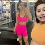 Cassie Steele Instagram - 36 Weeks along now!!! Celebrating this milestone with this sound 😂😂😂 #36weeks #momtobe #momsofig #thirdtrimester