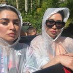 Cassie Steele Instagram - HAPPY BIRTHDAY TO MY BEAUTIFUL BIG SIS ❤️❤️❤️ I’m sending you ALL MY LOVE and positivity for your special day, I hope all your birthday wishes come true ♐️ 🥰✨💞 (Disney Vlog pending)