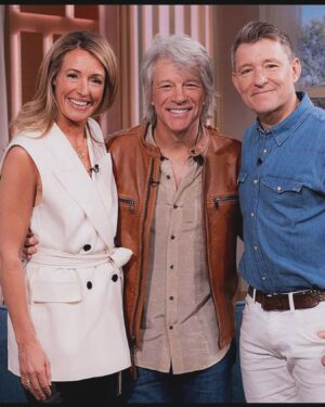 Cat Deeley Instagram - What a week on @ThisMorning !! Never thought I would kick it with @BonJovi, talk about life w/ Sir @RichardBranson, cook pastry tarts w/ Sir @IanMcKellen & @Clodagh_McKenna, get chatty with the @ChattyMan himself #AlanCarr, share a bed with @JoelDommett & @BenShephardOfficial, get the best hugs from @AlisonHammond55 and so much more ✨🩵🙏 #CatsCloset #ThisMorning