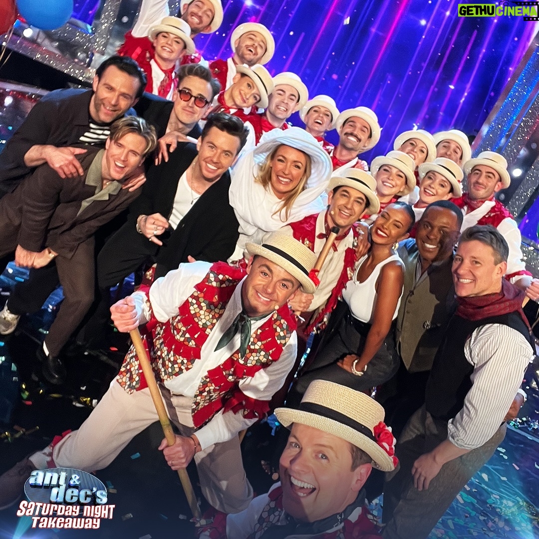 Cat Deeley Instagram - Hats off to this lot! 👒 Show number 4 ✅ #SaturdayNightTakeaway