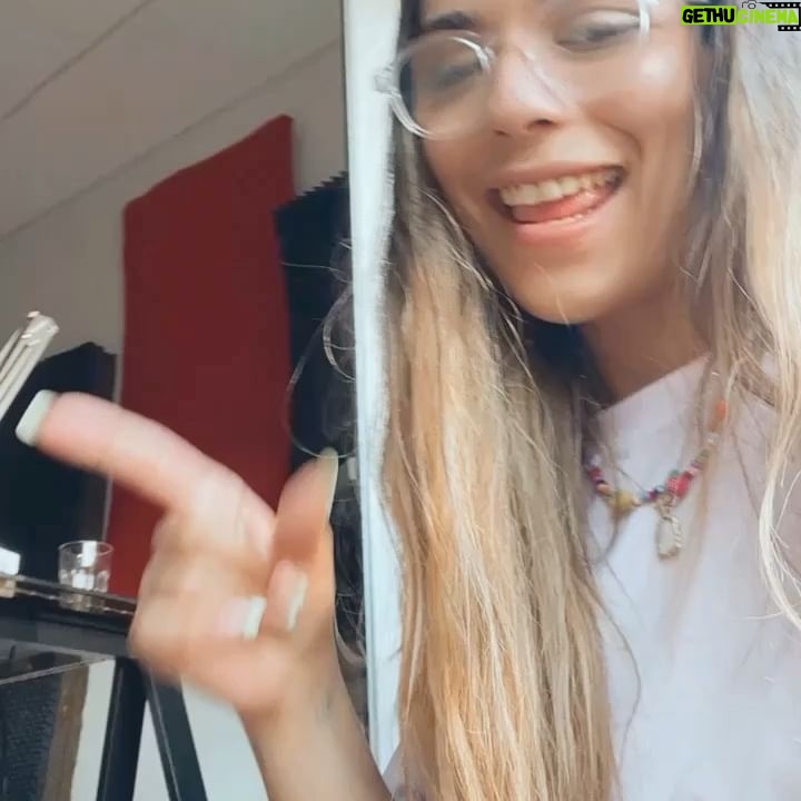 Catarina Filipe Instagram - Amanhã fazem 3 anos que ouvi o beat da XEQUE-MATE pela primeira vez 🖤♟️