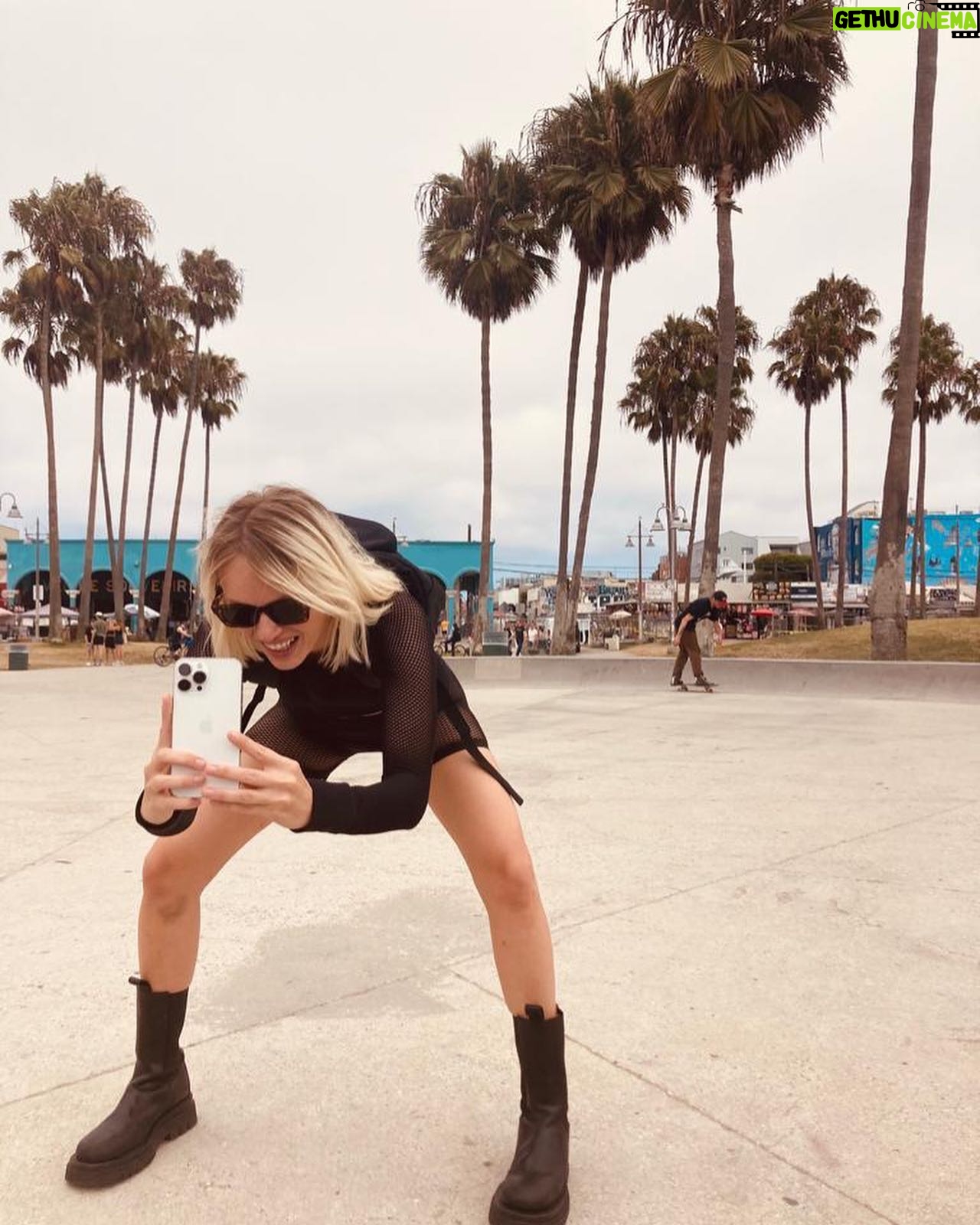 Caterina Shulha - 0.9K Likes - L.A. missing u 💫