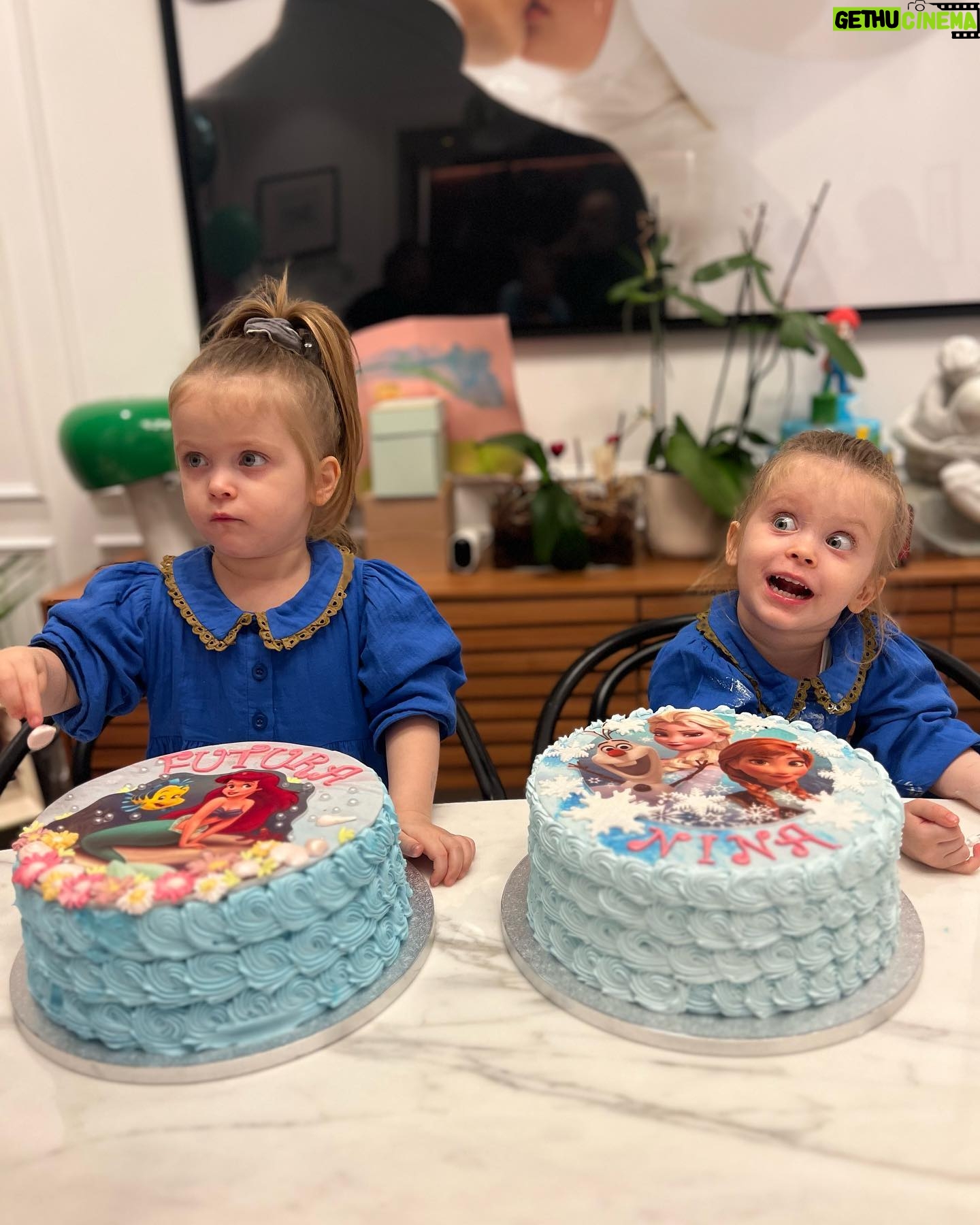 Caterina Shulha - 1.3K Likes - Nina e Futura, happy 3th!!!
( con Frozen e principe personali)
@marcobelardi