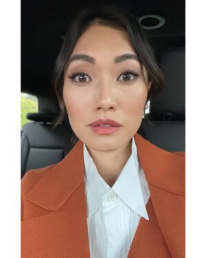 Catherine Haena Kim Instagram - Talking everything ‘The Company You Keep’ today 🍊🍊 #littlekiddreamstuff

Hair: @dallin.james 
Makeup: @kmannmakeup 
Fit: @soyer_inc
