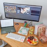 Catherine Francoeur Instagram - Quand tu profites de la sieste pour avancer l'écriture d'un livre, faire un montage de vlog ET manger un peu #MomLife Je serais curieuse de savoir, ceux qui me suivent ici, vous m'avez connue comment ? Sur youtube, directement sur Instagram, ou à cause de mes livres ? 🫶🏻🤍